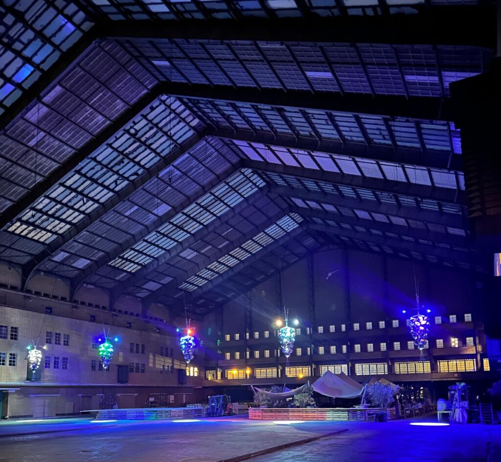 Centrale Markthal nieuwe locatie voor Juicy Lights