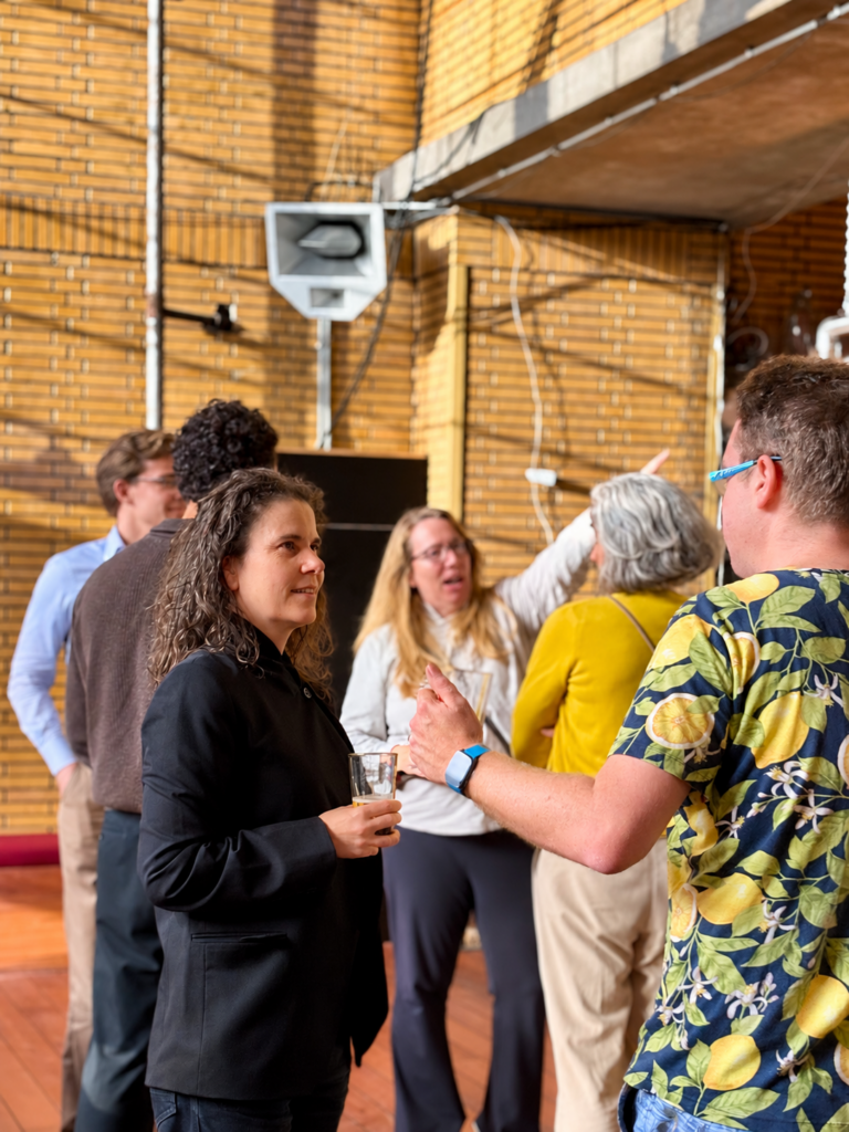 Een borrel met onze community in de Centrale Markthal